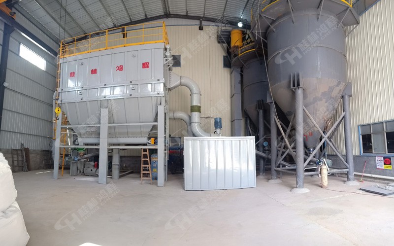 湖南客户萤石磨粉生产线项目