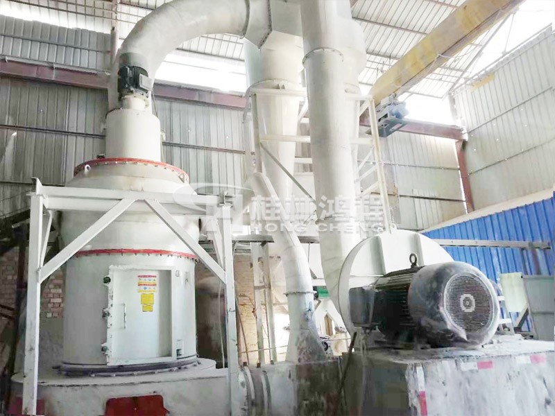 HCQ1500重钙雷蒙磨广西某造纸厂生产车间