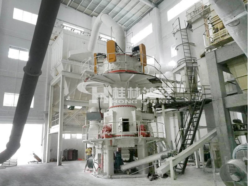 钠长石磨粉机 钠长石磨粉机,磨粉机厂家,磨粉机价格,立式磨粉机,长石磨粉机
