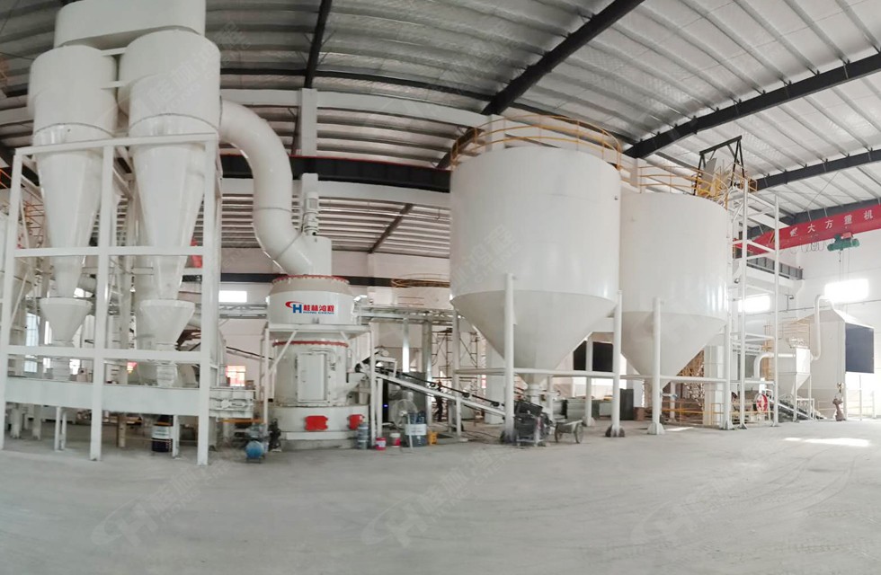 石灰石磨粉机生产线HC1900雷蒙磨项目