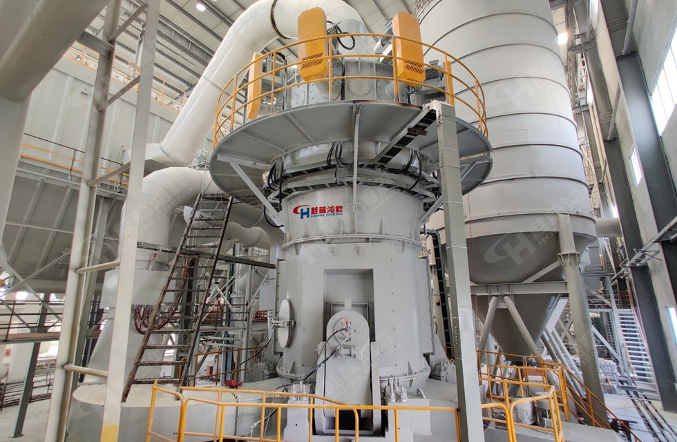 硫铁矿磨粉的最佳选择——桂林鸿程硫铁矿渣干磨机！