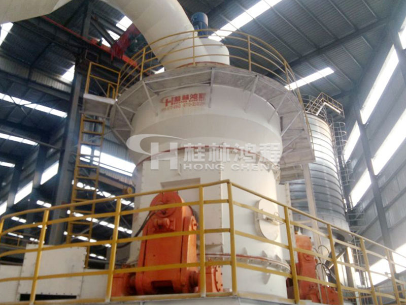 膨胀石墨生产设备，立式磨粉机，石墨磨粉机，立磨，磨粉机械，磨粉设备，桂林鸿程