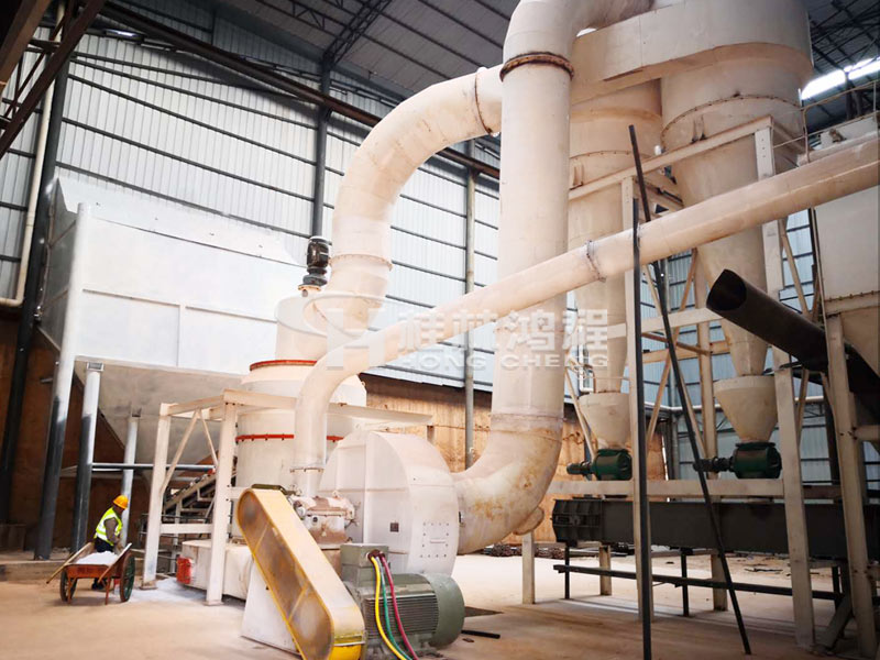 石灰石制粉工艺，石灰石雷蒙磨，HC1900客户现场