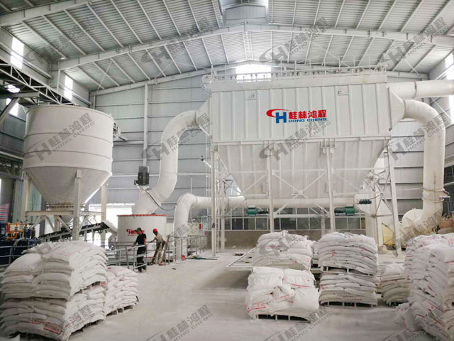 凹凸棒石超细磨粉机，超细环辊磨粉机，磨粉机价格