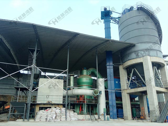 水泥生页岩，水泥生页岩磨粉机，立式磨粉机，立磨，磨粉机价格，磨粉机厂家，客户现场