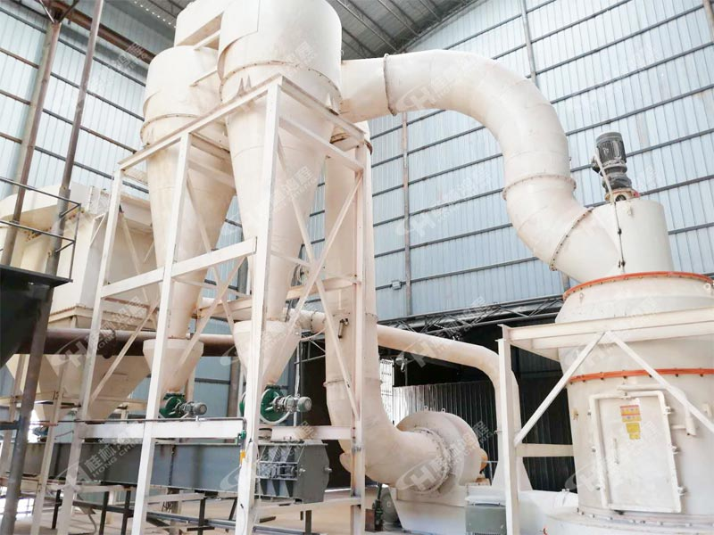 方解石磨粉设备哪里有？方解石磨粉设备，方解石磨粉机，HC雷蒙磨粉机，雷蒙磨，摆式磨粉机，磨粉机厂家