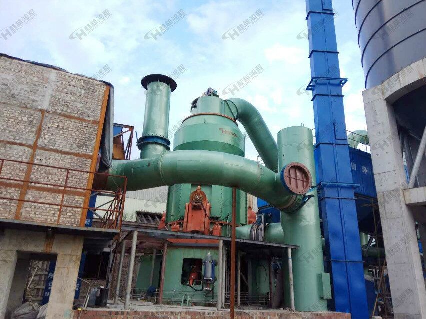 粘土磨粉机 粘土磨粉机,白黏土磨粉机,粘土生产设备,立式磨粉机,磨粉机厂家