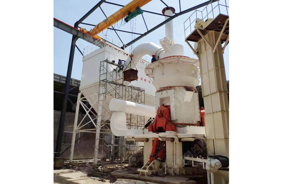 鸿程立式磨粉机HLM1700 鸿程立式磨粉机HLM1700