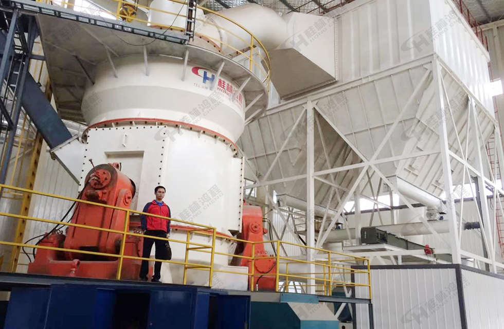 磨磷矿粉的机器叫什么?立式磨粉机设备
