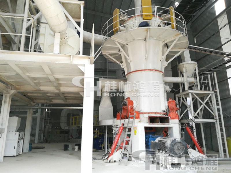 3微米~45微米超细磨滑石粉机器：HLMX超细立式磨粉机