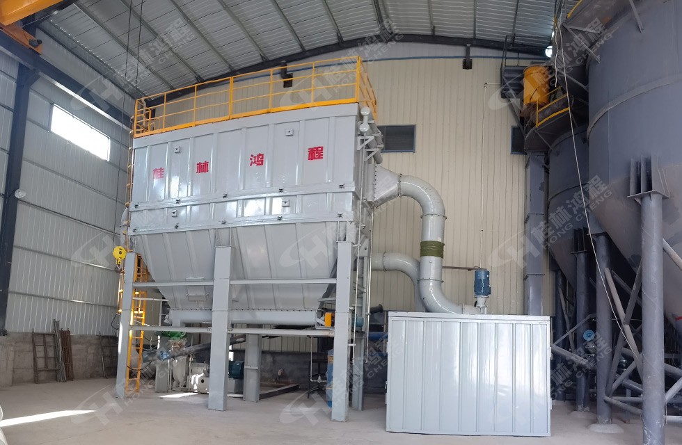 桂林鸿程矿山机械公司超细磨粉机案例欣赏 桂林鸿程矿山机械公司超细磨粉机案例欣赏