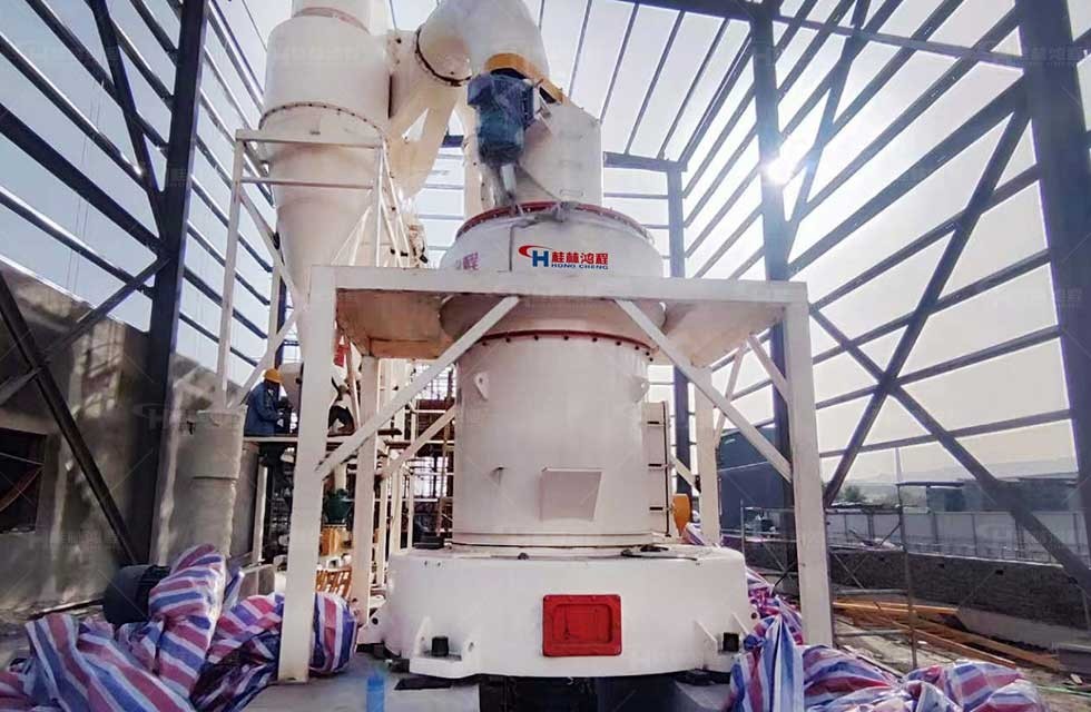 桂林鸿程雷蒙磨助力凹凸棒石加工治理土地污染